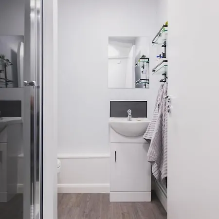 Apartamento Stylish Private Bedrooms And At Beech Gardens Student